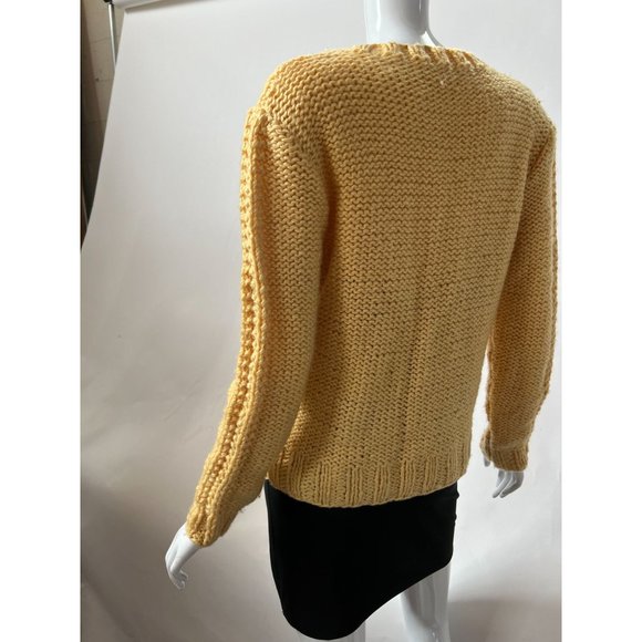Yellow Large Stitch Knit Vintage Sweater size Medium - Picture 14 of 15